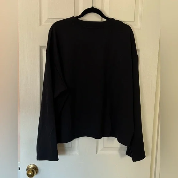 H&M Top - Picture 2 of 14